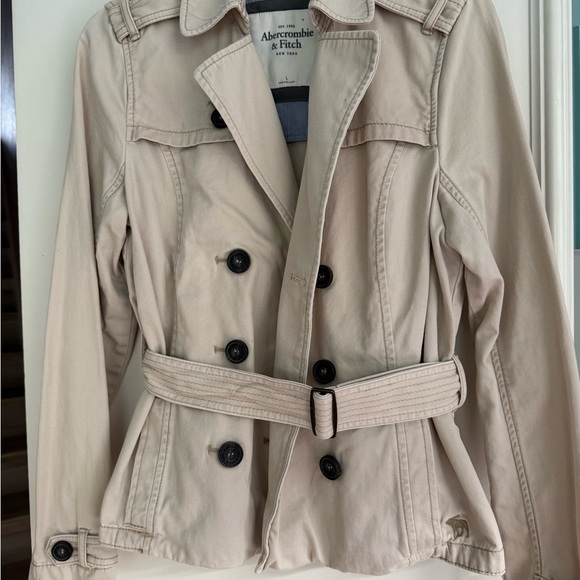 Abercrombie & Fitch tan double button light jacket - Picture 2 of 4